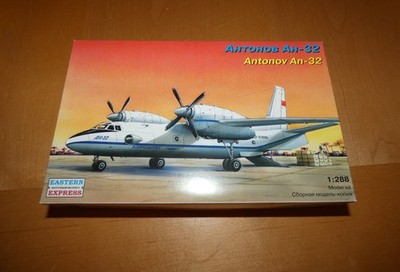 ANTONOV AN-32 EASTERN EXPRESS 1/288 MODEL NEW