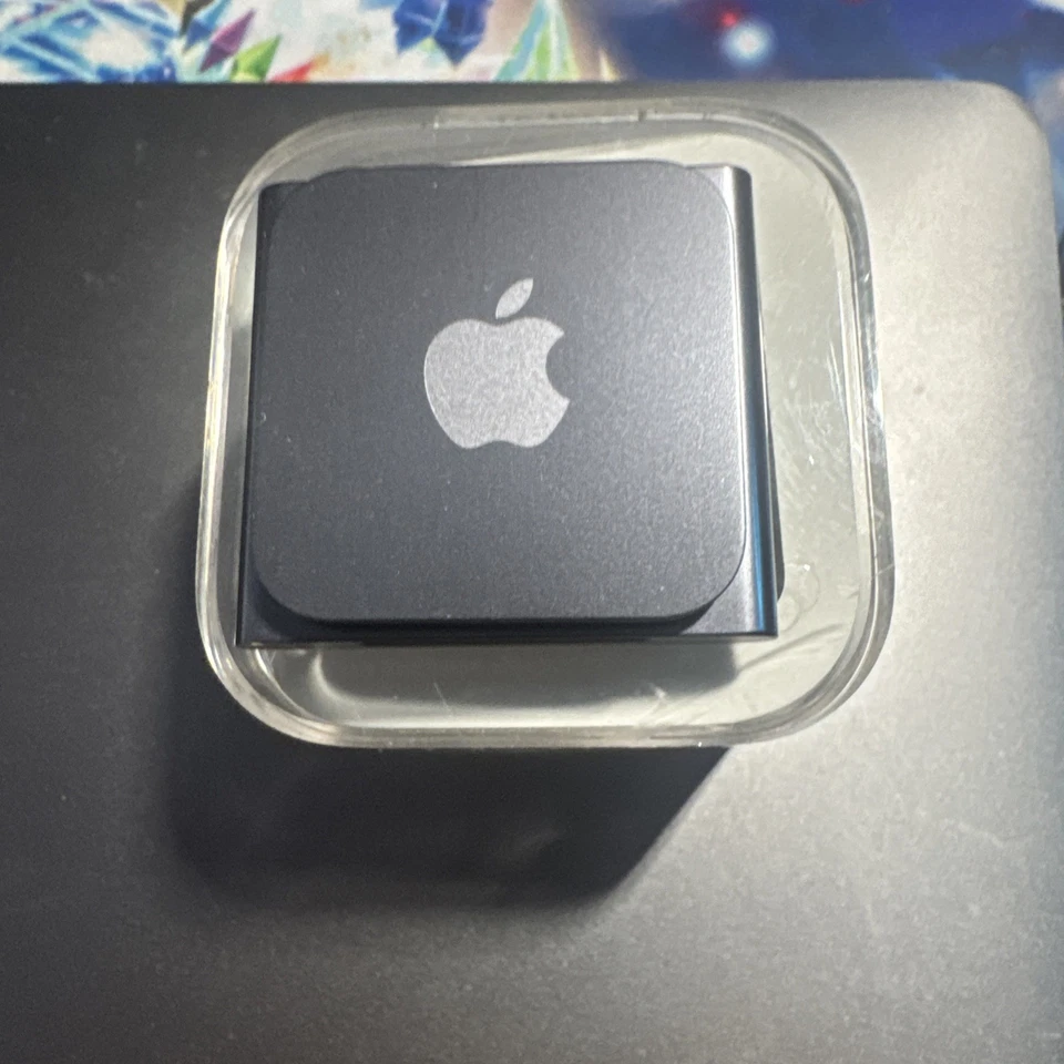 NEW SEALED Apple 6th Gen iPod Nano 8gb Graphite A1366 PC688LL/A Bad Battery - Image 2 of 4