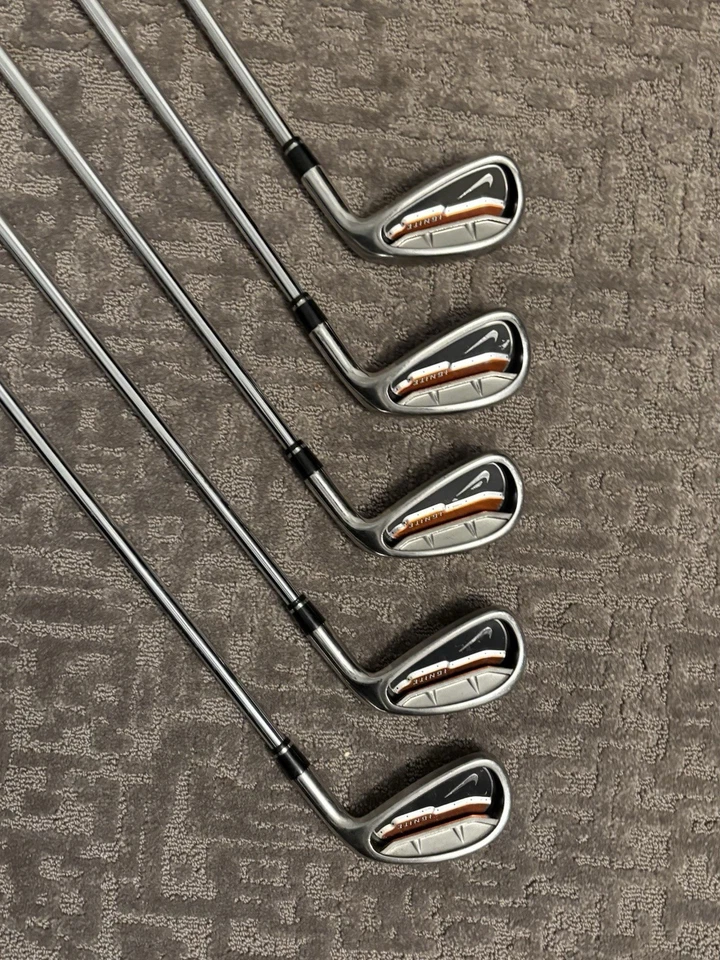 Juego de hierros de palos de golf 5i-9i y driver Nike Junior para diestros excelente primer conjunto Foto 2 de 4