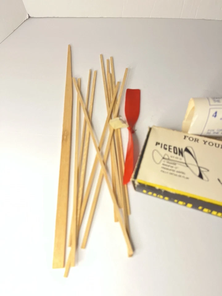 Vintage SIG AMA CUB Flying Model Rubber Band Powered Airplane No Rubber Band - Image 3 of 4