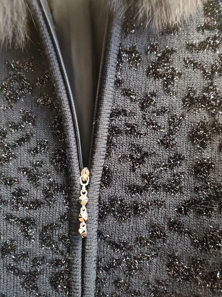 VINTAGE BLACK  LEOPARD GLITZY VENESHA ANGORA LINED JACKET/SWEATER/SM - Image 3 of 4