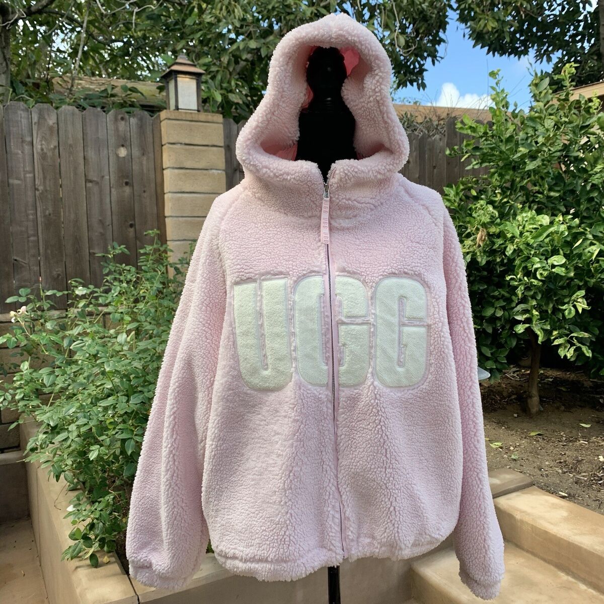 UGG OLYMPIA JACKET SHERPA FLEECE OVERSIZED HOODED WOMENS XS UGG OLYMPIA JACKET SHERPA FLEECE OVERSIZED HOODED WOMENS XS