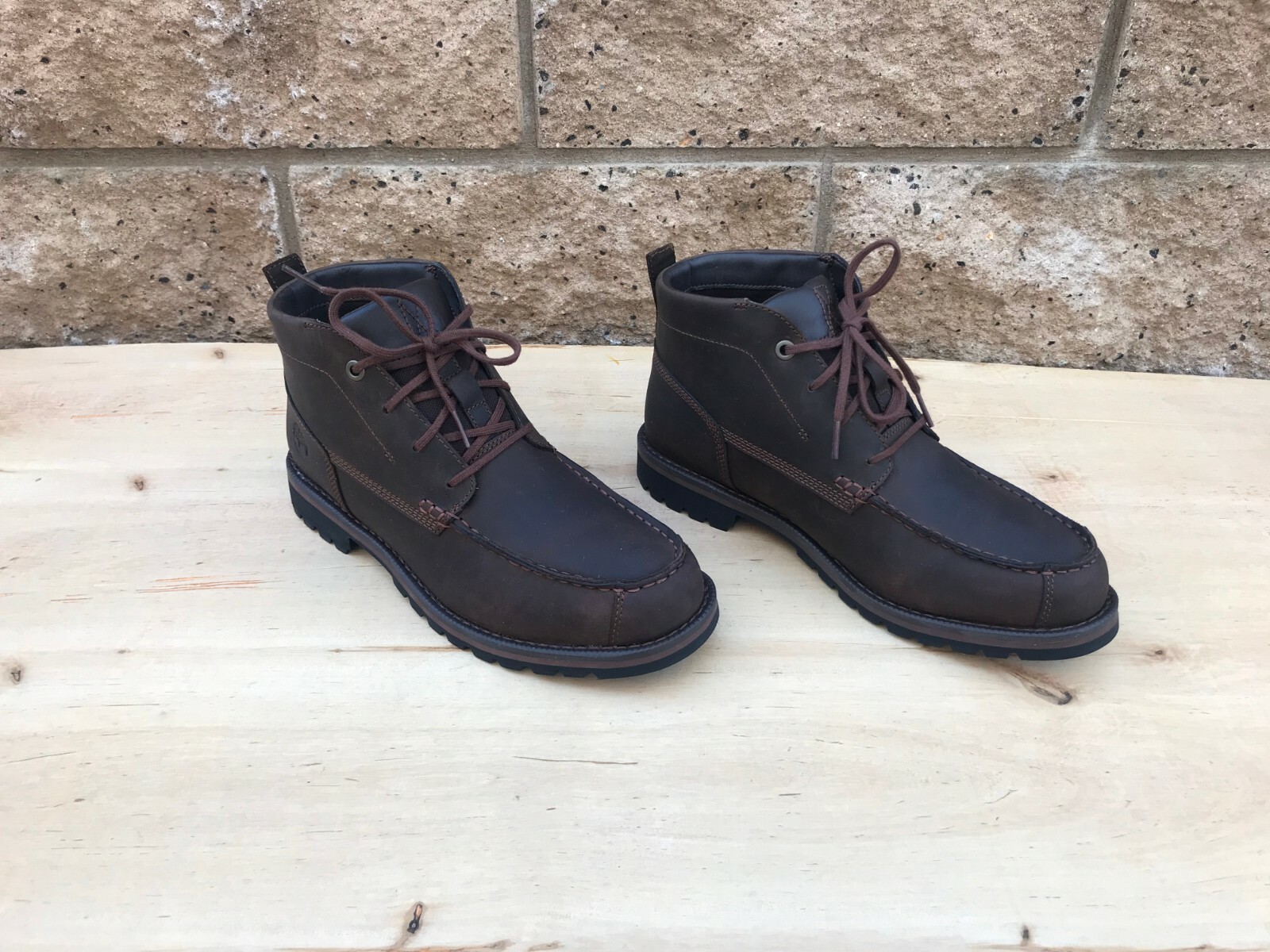 crevo buck moc toe boot