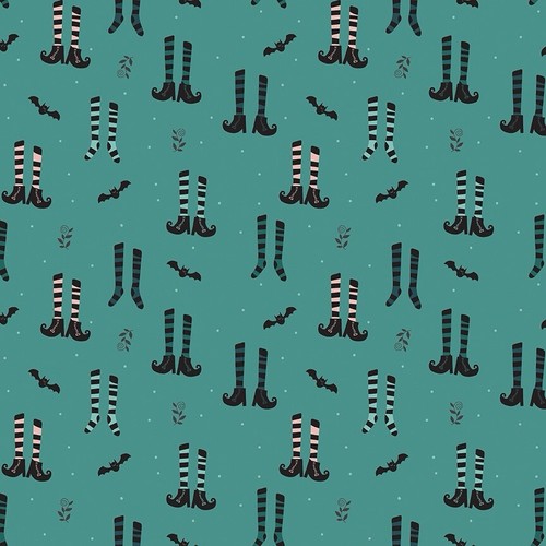 Fat Quarter Riley Blake Little Witch Shoes Socks Bats Leaves 100% Cotton Fabric - Picture 3 of 3