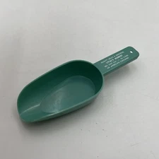 Vintage Advertising Scoop General Store Market 1960s Green Plastic Market