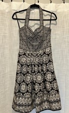 White House Black Market Womens Silk Halter/ Sleeveless Cocktail Dress Size 6