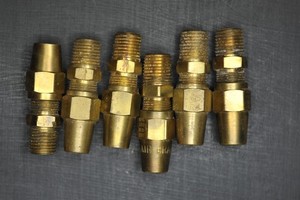 Pneumatic Union 3/8 Tube Compression Connector X 1/4 NPT Size Adapter
