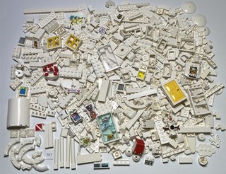 Lego Lot 500 White Modified Bricks Plates Accessories Friends Girls Windows 501