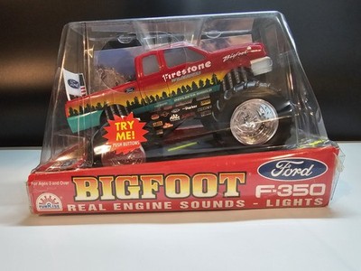 Funrise Toys Bigfoot Racing Team Monster Truck  Ford F-350 Chase Light & Sounds,