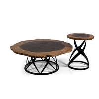 Set Aus Zwei Tischen Mit Metallgestellen Und NatüRlichen Holzplatt