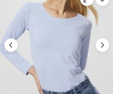 UNIQLO Women AIRism UV Protection Long-Sleeve T-Shirt