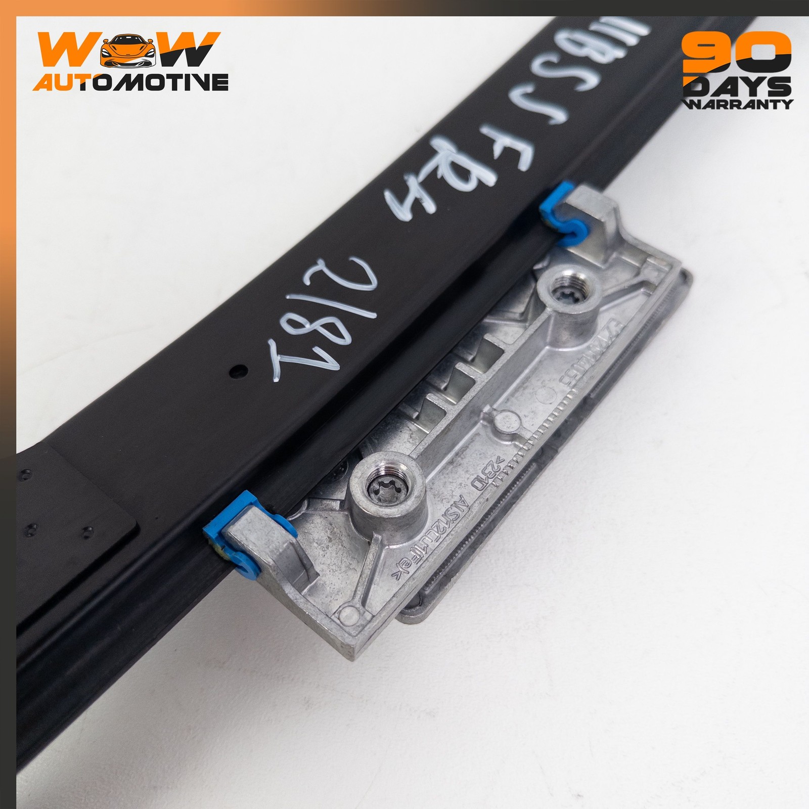 04-17  BENTLEY CONTINENTAL SUPERSPORTS COUPE FRONT RIGHT DOOR REGULATOR MOTOR OE