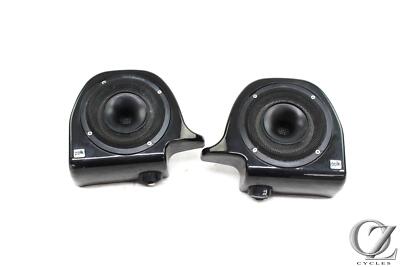 2013 13 Harley FLHTCUSE Ultra Classic CVO Lowesr Fairing Quantum Audio Speaker