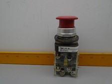 800T-FXTD4 /T  Allen Bradley E Stop with 800T-XD4 & Qty 2 XA  Contact Block  N40