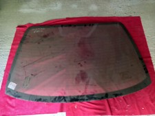 Lunette arrière Toyota AVENSIS