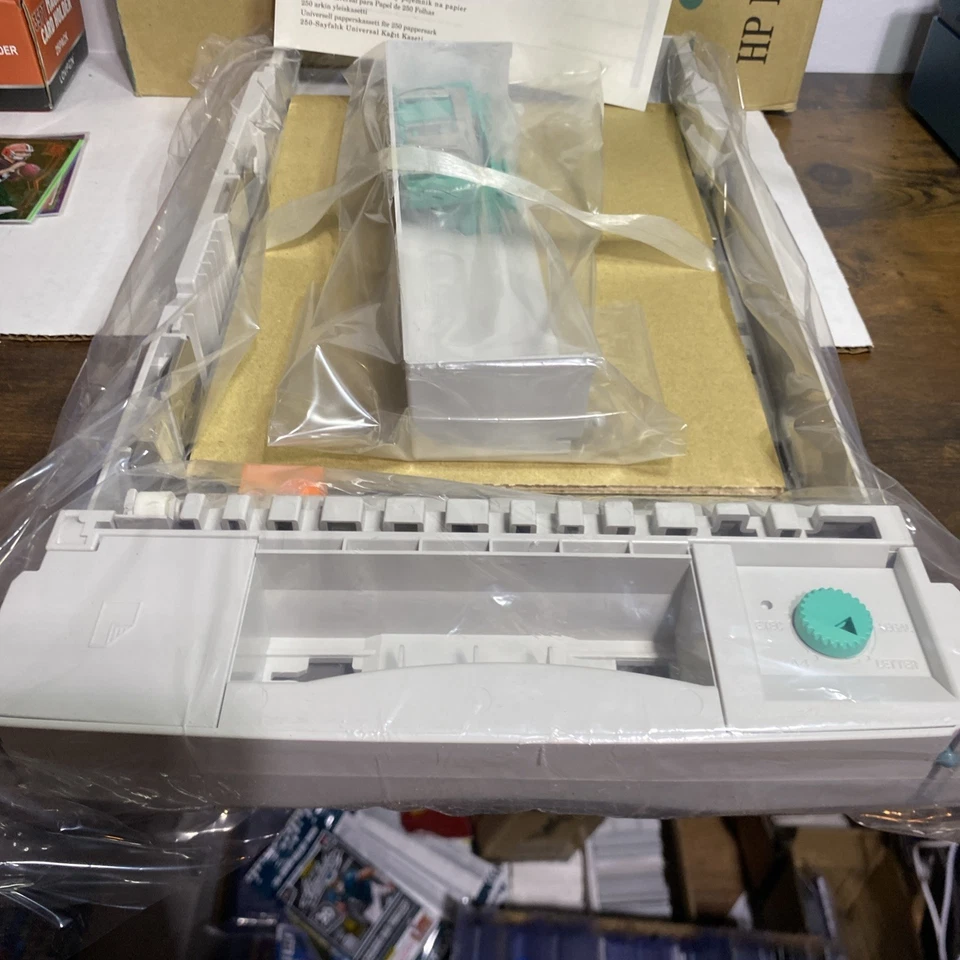 HP LaserJet 5/5M/5N Printer - C3924A UNIVERSAL (LETTER/LEGAL) PAPER TRAY - Image 4 of 4