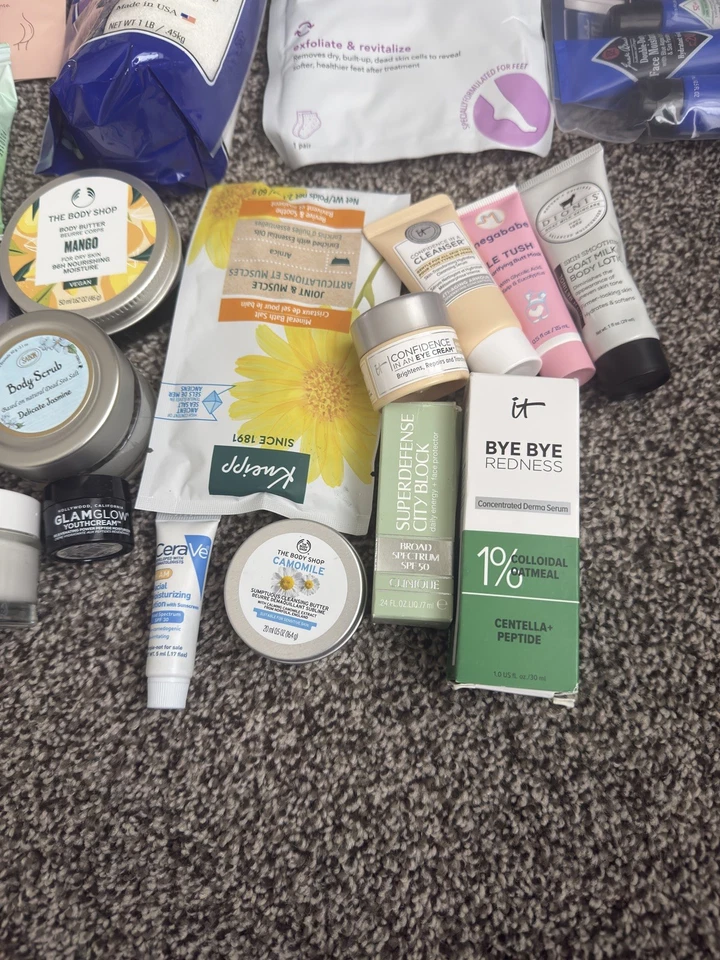 Lote mixto para el cuidado de la piel (algún tamaño de muestra) Foto 3 de 4