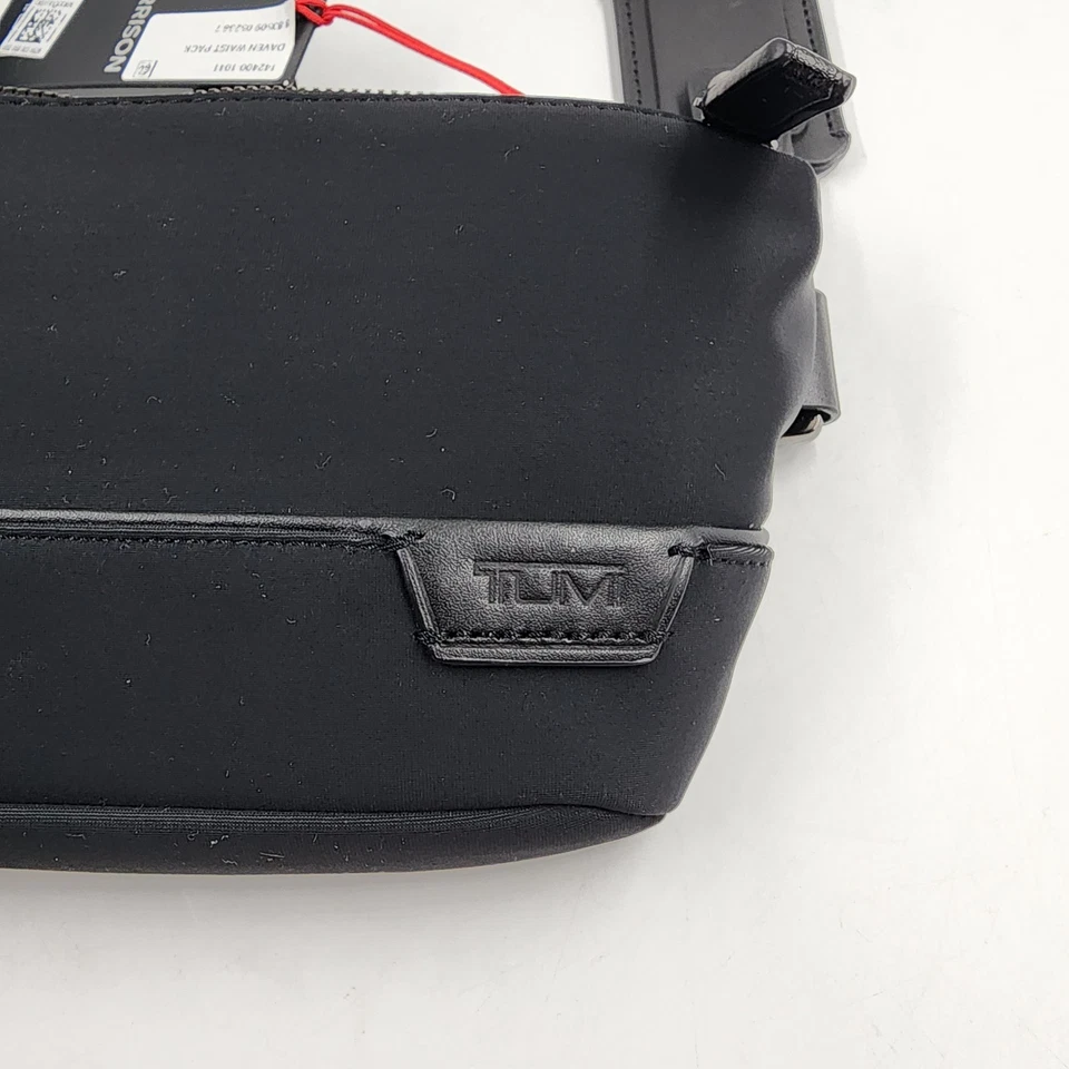 TUMI Harrison Daven Waist Pack Men's Black Adjustable Strap Zip Closure - Image 3 of 4