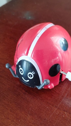 Oriental Trading Wind-Up Ladybug Toy LY1367 Red Black Animal Theme