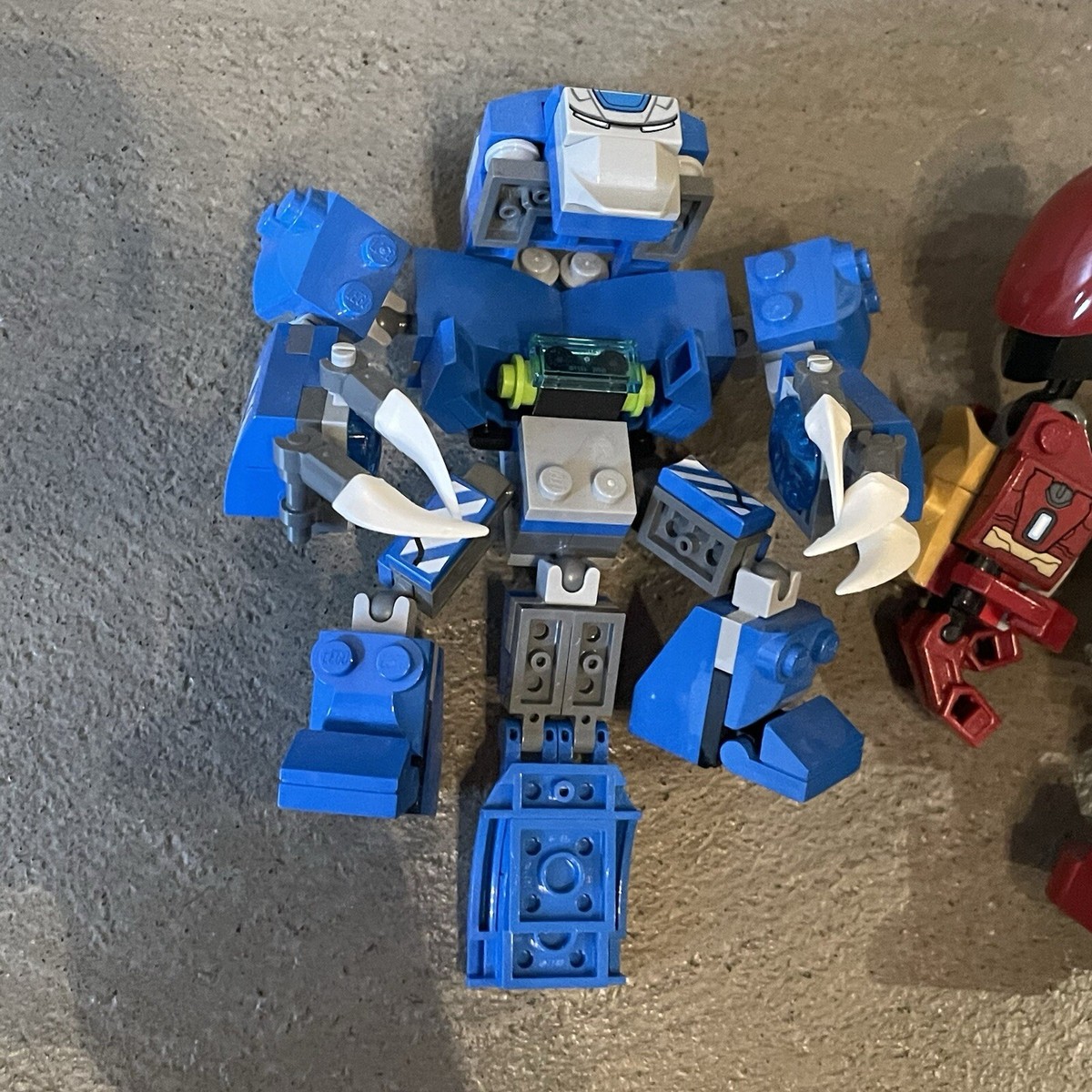 Lego Super Heroes 76125 Avengers End Game Iron Man Igor and Lego Super Heroes 76125 Avengers End Game Iron Man Igor and