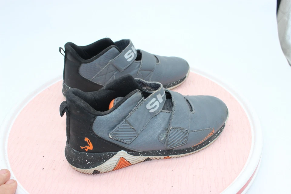 Zapatos juveniles SHAQ talla 5,5 niños negros grises zapatillas baloncesto con cordones Foto 4 de 4