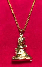 JUEGO DE CADENA CUERDA 406 CHAPADO EN ORO 14 KT NIÑA REZANDO 3D HUECO CON CADENA
