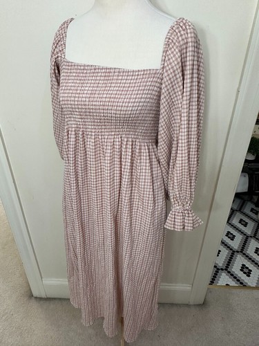 O.P.T. Anthropologie Women's Smocked Square Neck Pink Midi Dress Size M NWT - Picture 4 of 17