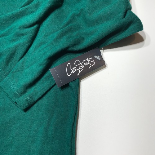 City Streets T-Shirt Womens Size 1X Plus "Hello Fall" V-Neck Green Long Sleeve - Picture 7 of 11