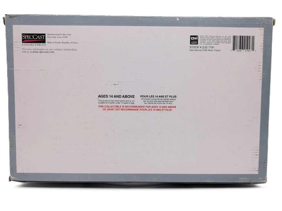 1/16 International Harvester 4166 4x4 Tractor - Resin Tractor Model SpecCast - Image 4 of 4