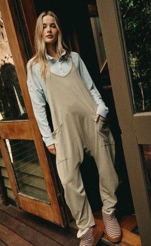 Neu ohne Etikett Free People XS Hot Shot In Salbei Stein Strampler Overall Einteiler Neu