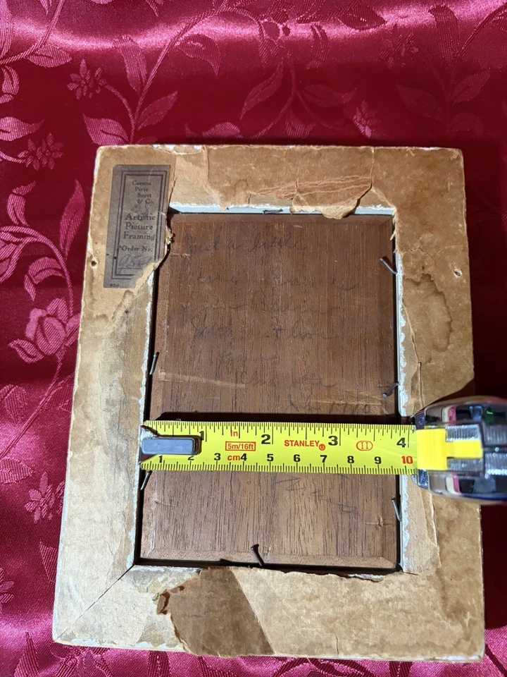 19 -20 I’m Not Sure ?￼Century Oil Hand Painted Miniature Queen :￼￼￼ - Image 4 of 4