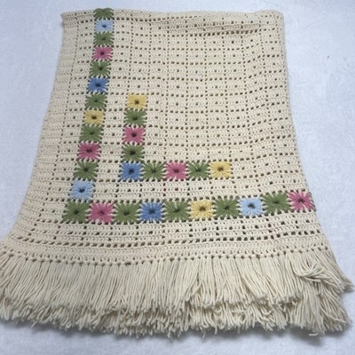 VTG Handmade Floral Crochet Afghan Yarn Fringe Throw Blanket 68x52'' Cottagecore