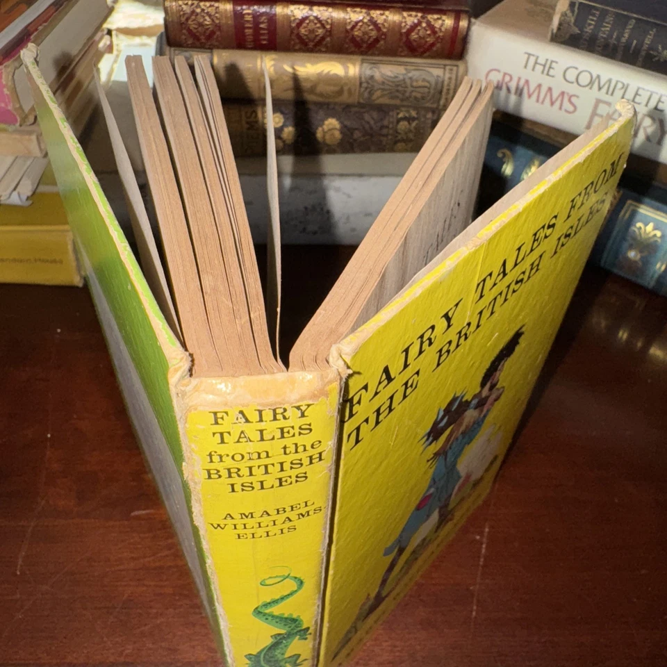 Antique 1966 Fairy tales from the British Isles By Amabel Williams-Ellis - Image 2 of 4