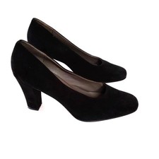 Via Spiga Max Co. Women's Black Suede Pump Heels Size 38/7.5