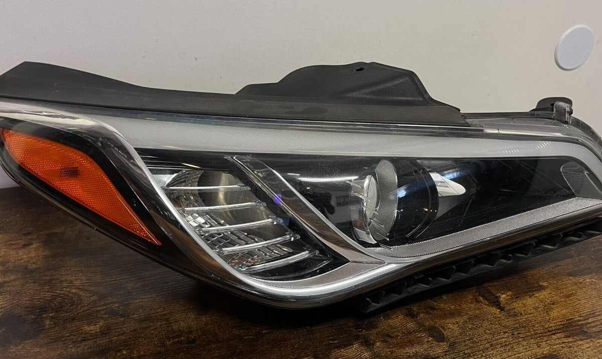 2016 2017 HYUNDAI SONATA RIGHT SIDE OEM HEADLIGHT 92102C2050 | eBay