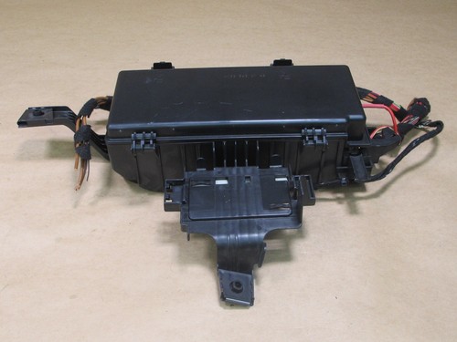 🥇12-15 MERCEDES W166 ML350 ENGINE BAY RELAY FUSE BOX 1665460143 OEM - Imagen 8 de 18