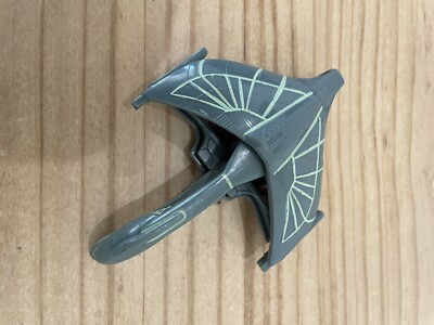 キャラクター Star Trek Romulan Warbird Playmates s-l400.jpg