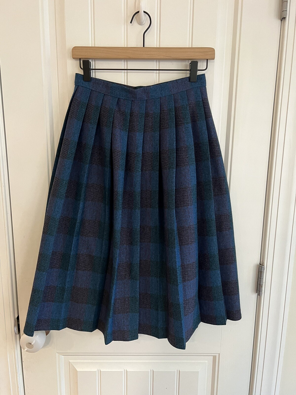 St Michael Pleated Skirt Size 12 US UK 40 Gray Plaid Academia Collegiate