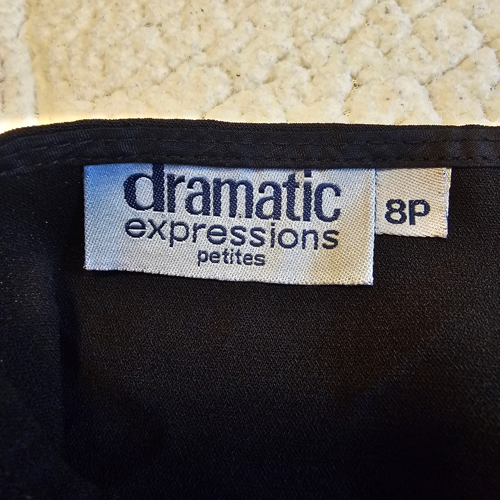 Dramatic Expressions Size 8 Petite Simple Black A… - image 8