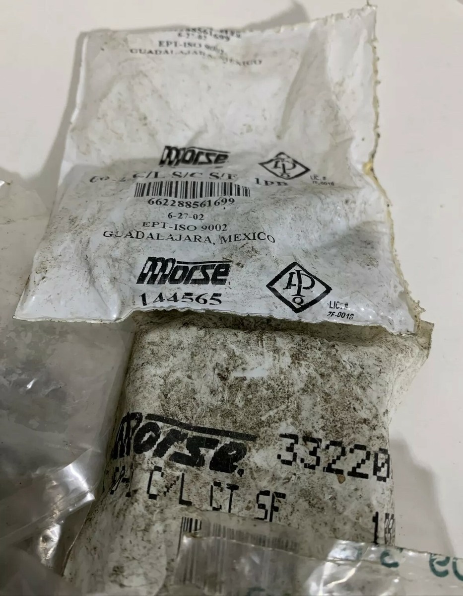 Large Lot of New Connecting Links (ANSI , Tsubaki 35,60,40 Etc