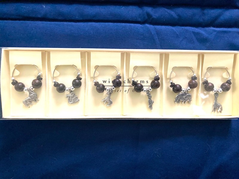 Pier 1 One Imports Wine Bottle Animal Charms With Bead 6pc NEW Jungle Animals