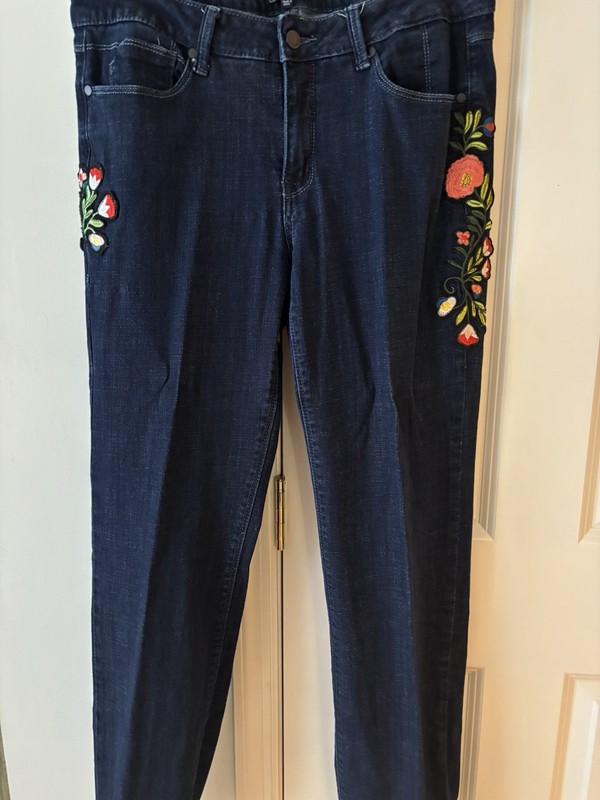 G By Giuliana Embroidered Jeans Women’s Dark Wash Floral Denim ~ Size 12R