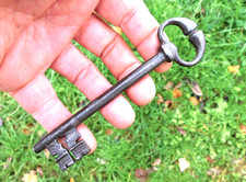 130mm Ancienne Clé en Fer Forgé "Cuisses de Grenouille" 17ème,Clef, Antique Key