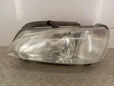 Feu avant (phare) Peugeot 106