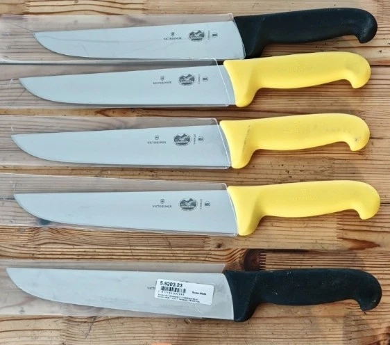 Couteau à Désosser Victorinox 12 Cm - Noir - 5.6413.12 - Réf 9487 - Neuf