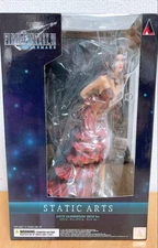 Final Fantasy VII Remake STATIC ARTS Aerith Gainsborough Dress Ver figure Anime