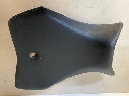 YAMAHA YZF R125 YZF-R125 08-13 FRONT RIDERS SEAT - Picture 2 of 6