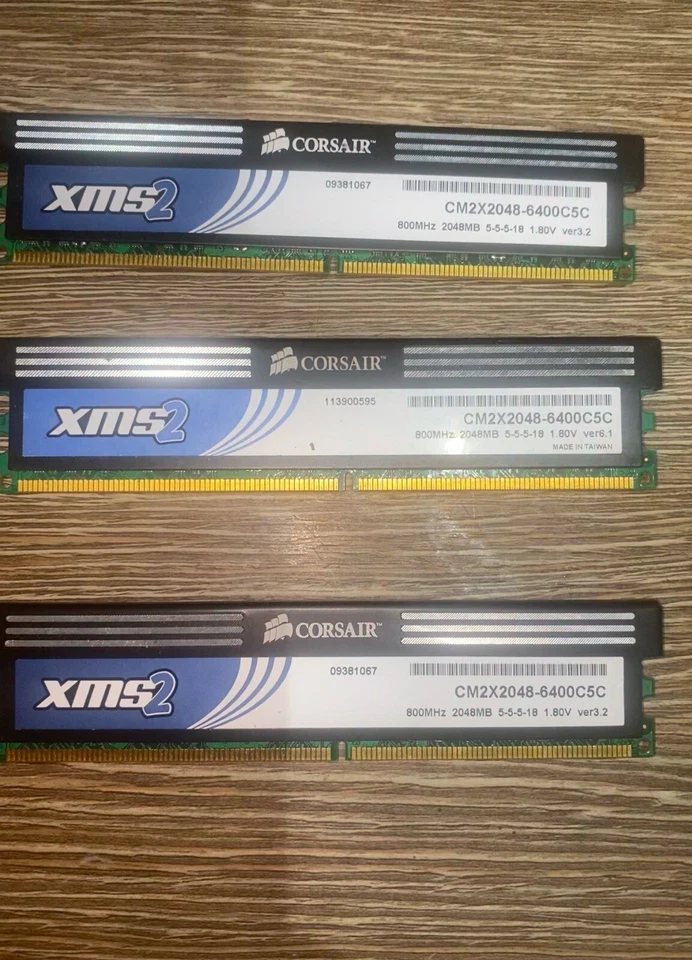 Corsair XMS2 8GB DDR2 3x2GB 800MHz CL5 Black Vintage Retro PC CM2X2048-6400C5 - Image 2 of 2