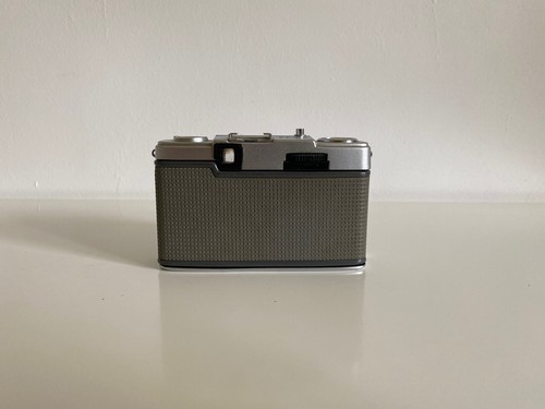 Appareil photo argentique compact 28 mm Olympus PEN EE 2 - Photo 4/5