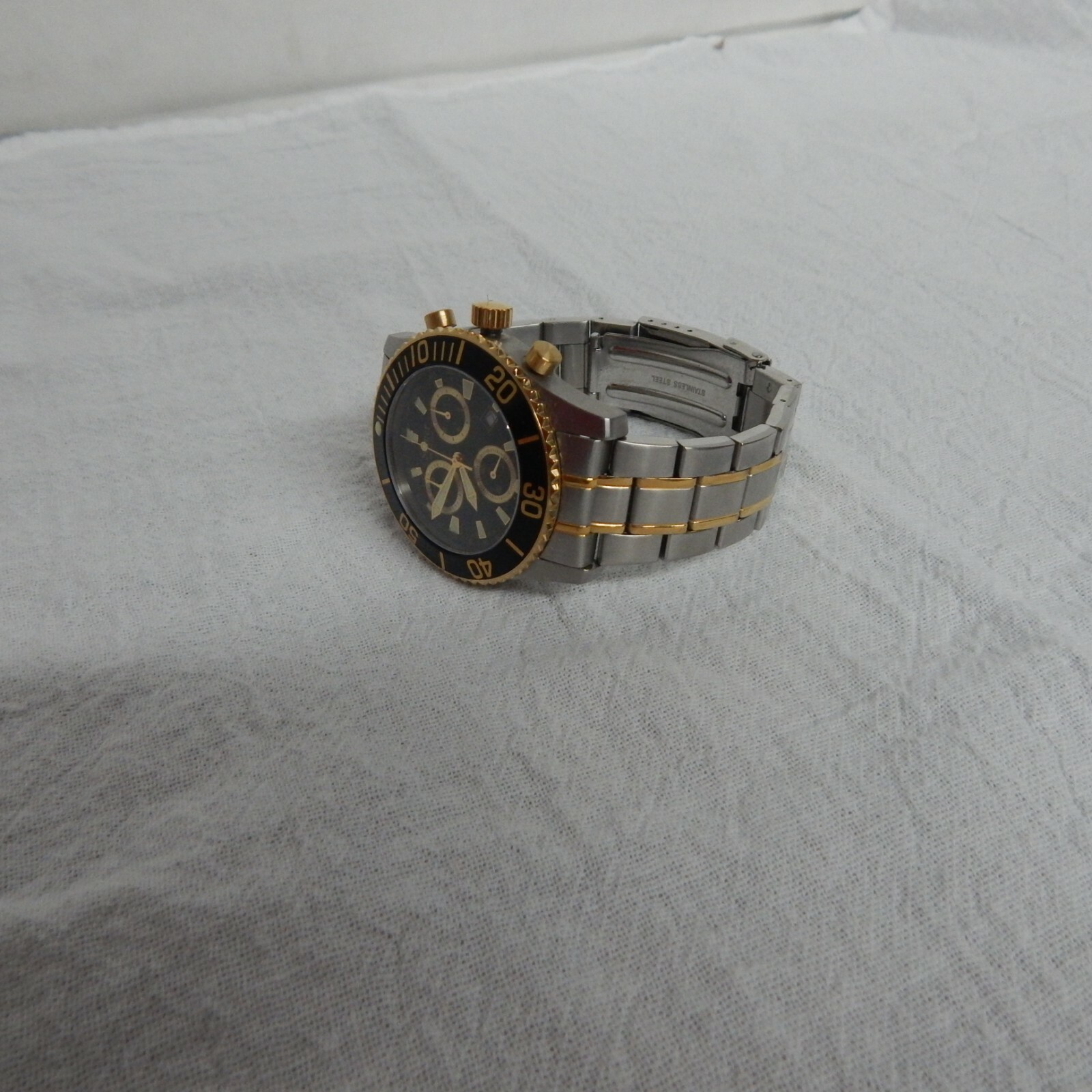 stauer swiss dive watch